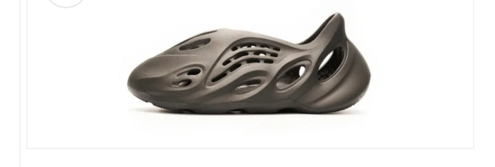 adidas Yeezy Foam Runner- Carbon